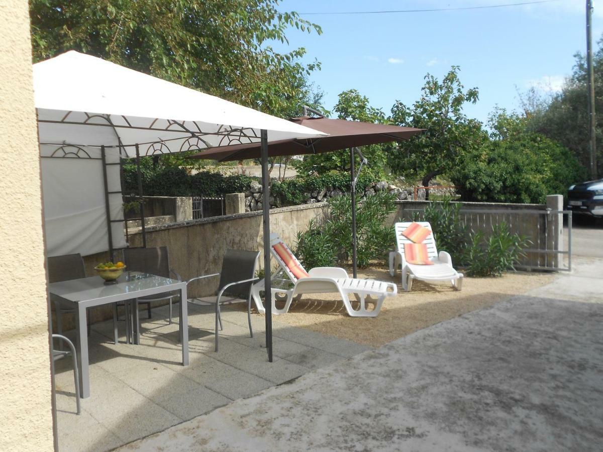 Holiday Home Mery By El-Pi Tours Malinska Luaran gambar